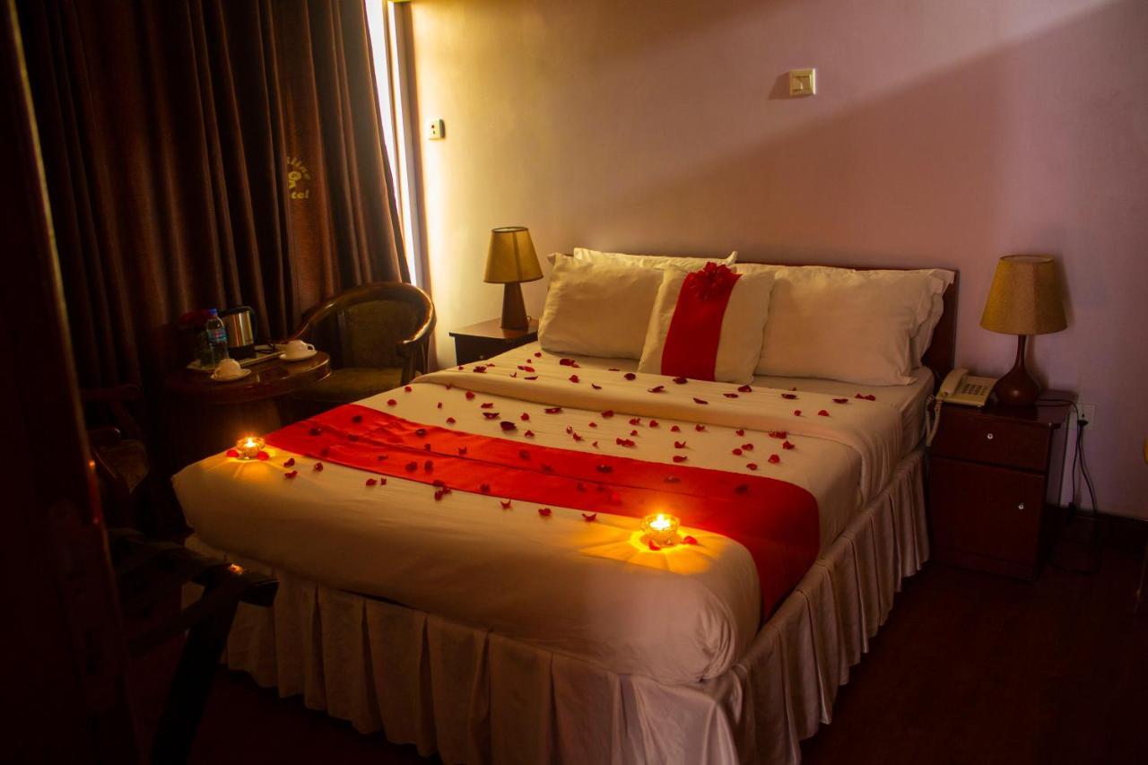 Hotel New Aquiline 3*